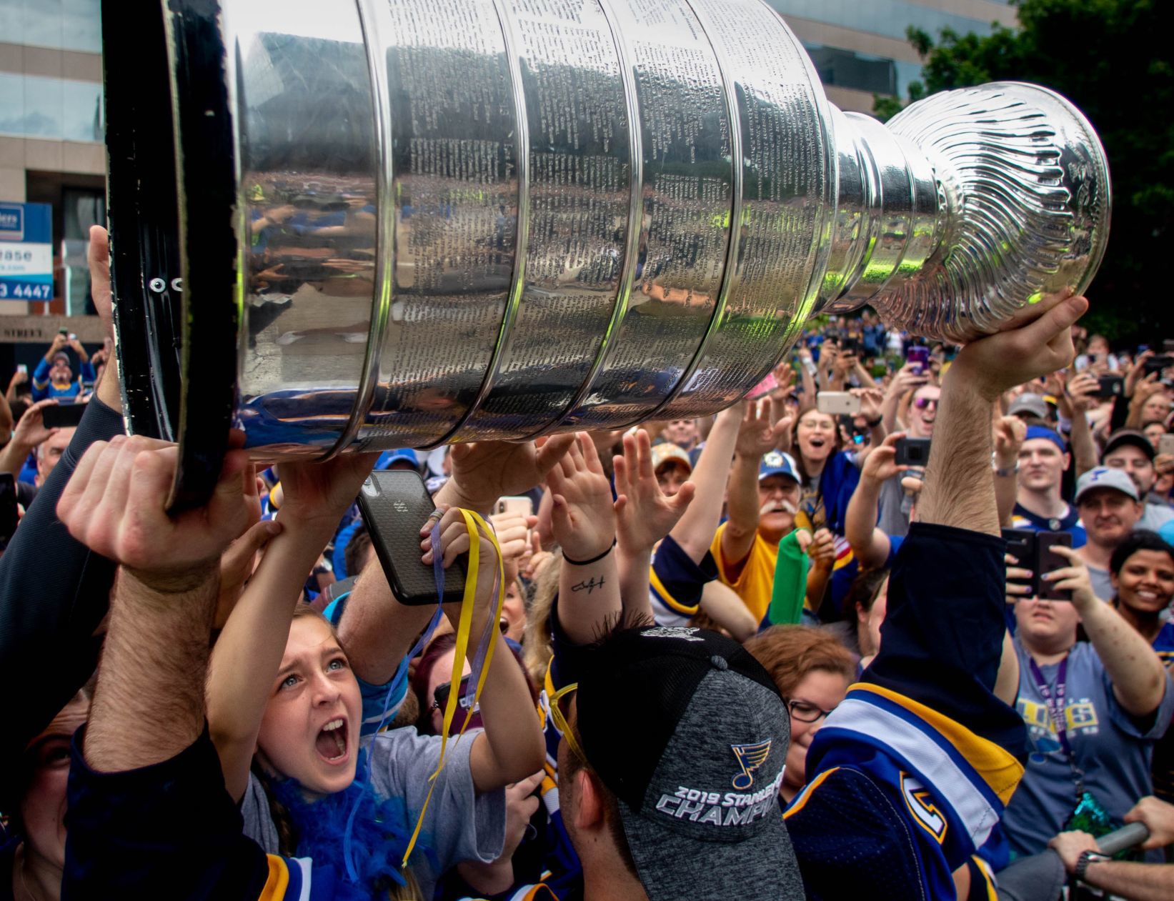 St. Louis Blues, fans celebrate Stanley Cup victory